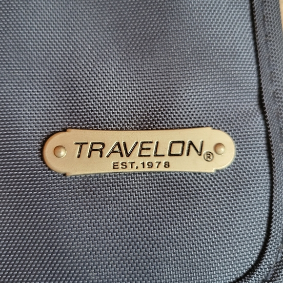 Travelon Anti-theft Convertible Bag - Picture 3 of 7